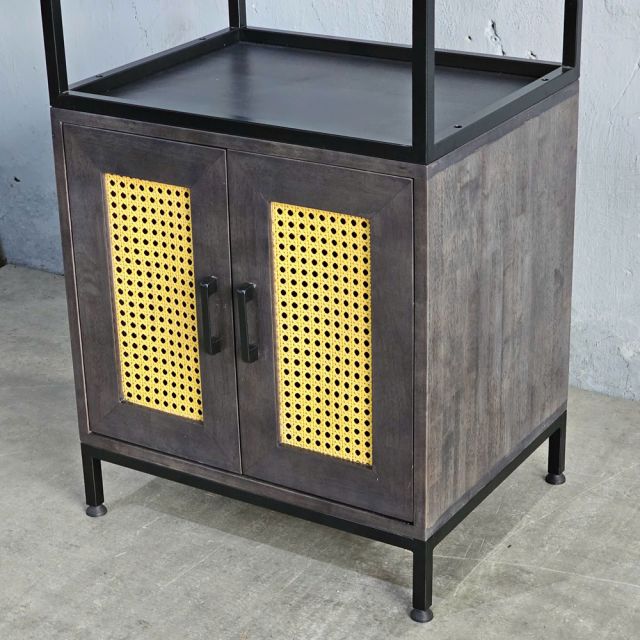 Kệ trang trí có tủ 57x44x200cm gỗ cao su KTT68033