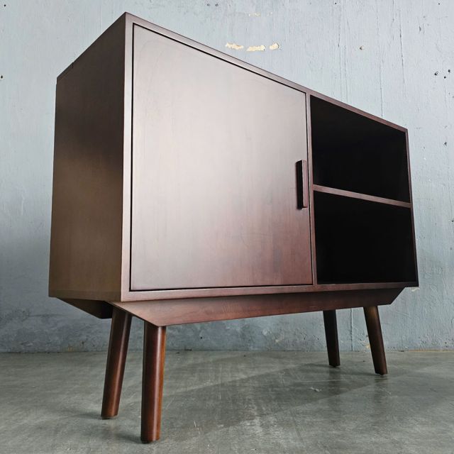 Tủ trang trí 140x40cm gỗ cao su KTB68230