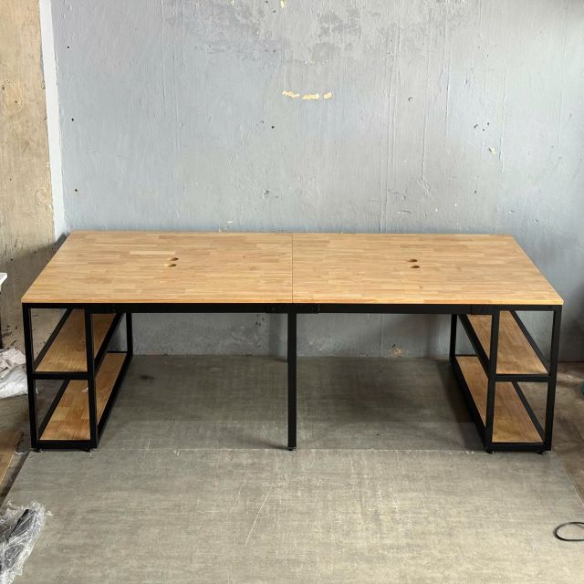 Bàn cụm 4 chỗ liền kệ 240x120cm gỗ cao su CBLV001 Bàn cụm 4 chỗ liền kệ 240x120cm gỗ cao su CBLV001