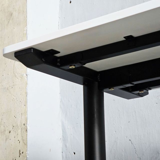 Bàn góc L 140x100cm gỗ tràm chân sắt hệ TIO HBTO039