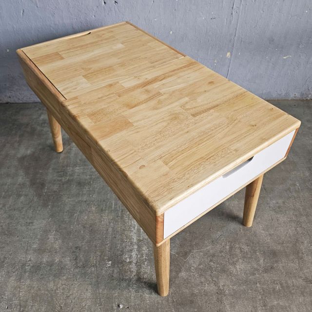 Bàn trẻ em 90x50cm gỗ cao su PSD044