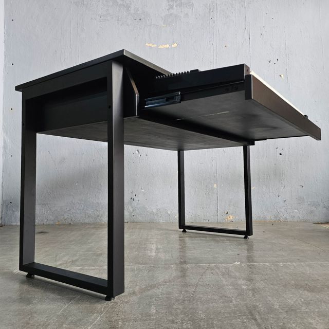 Bàn phòng thu StudioDesk 120x60cm gỗ cao su SD68031