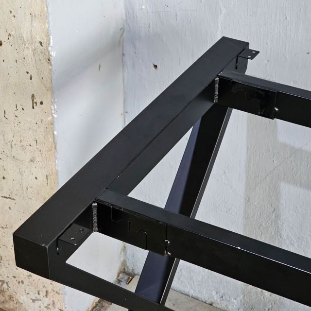 Chân sắt lắp ráp cho bàn 200x60cm hệ XConcept HCXC027