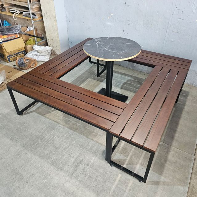 Combo 4 cái ghế băng dài 120x35cm và 1 bàn cafe tròn CBGB002