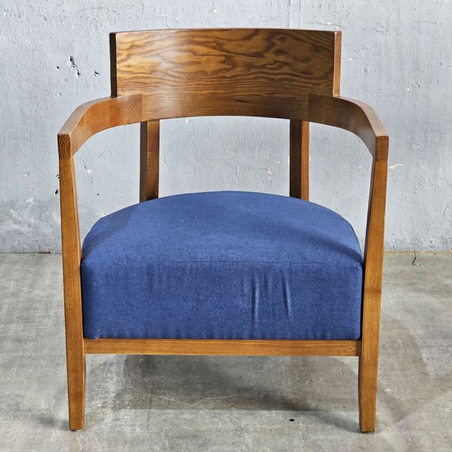 Ghế sofa đơn STABUCK bọc nệm gỗ tần bì GSD68104