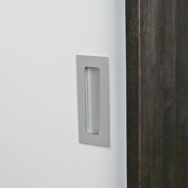 Kệ trưng bày có ngăn tủ 100x35x190cm gỗ cao su KS68344