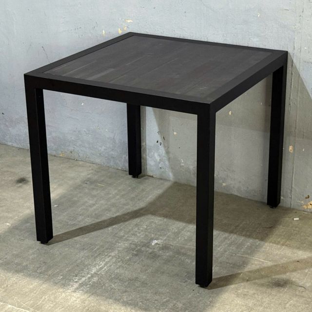 Bàn ăn UNO 03 vuông 80cm mặt gỗ tràm chân sắt BA68060