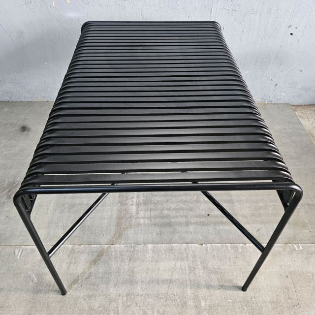 Bàn chữ nhật ngoài trời 120x80cm sắt sơn tĩnh điện BNT013