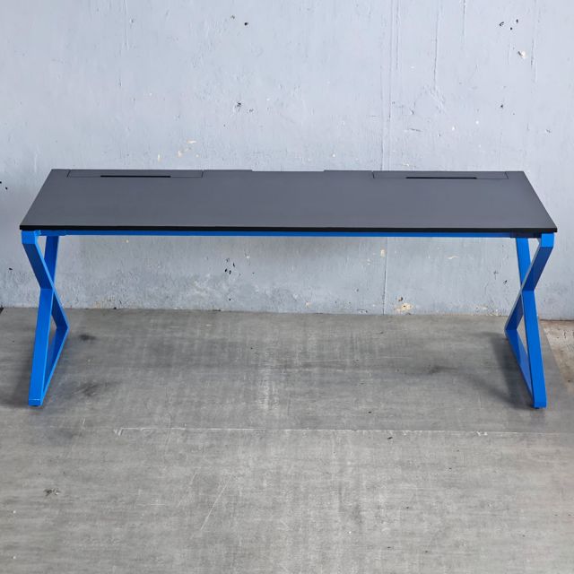 Bàn làm việc có hộp điện 200x80cm gỗ cao su ZD026