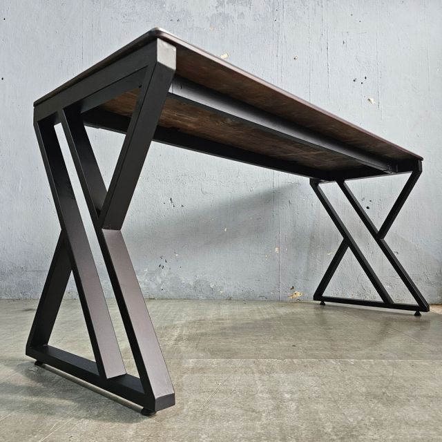 Bàn Gaming 160x60cm gỗ tràm chân chữ X GD68111