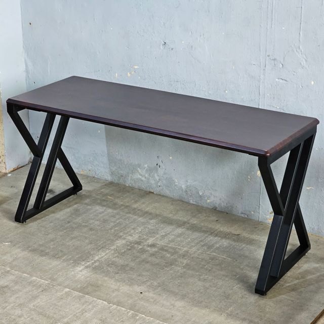 Bàn Gaming 160x60cm gỗ tràm chân chữ X GD68111