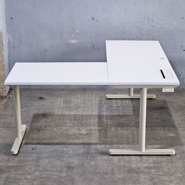 Bàn góc L có hộp điện 160x160cm gỗ tràm hệ TIO HBTO045