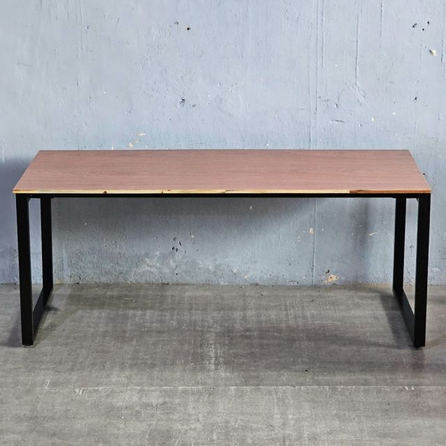 Bàn làm việc 180x70cm gỗ otim phủ veneer xoan đào HBRT118