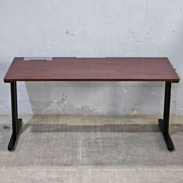 Bàn làm việc có hộc điện 160x70cm gỗ tràm hệ TIO HBTO041
