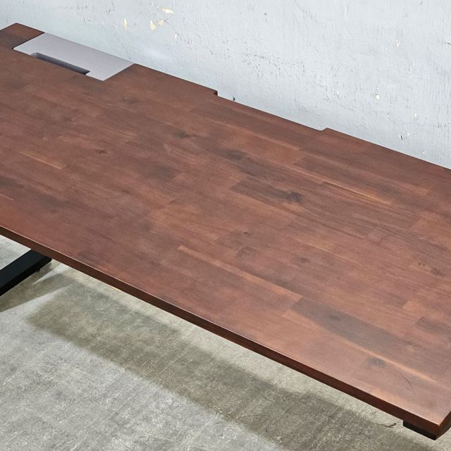 Bàn làm việc có hộc điện 160x70cm gỗ tràm hệ TIO HBTO041