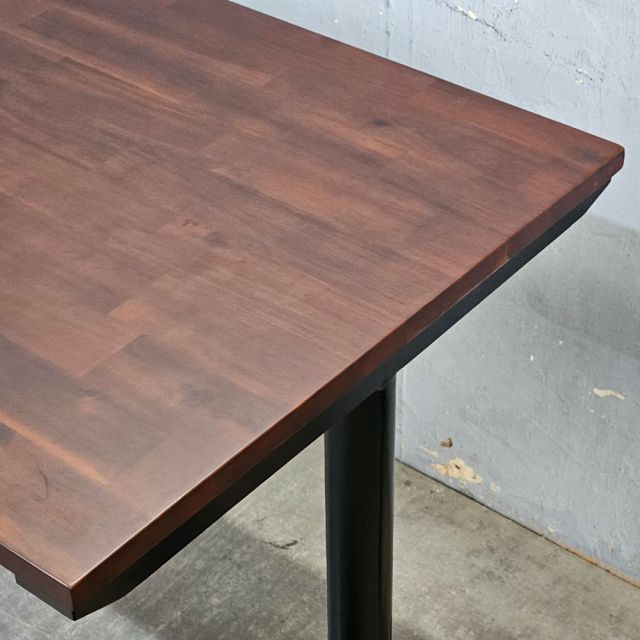 Bàn làm việc có hộc điện 160x70cm gỗ tràm hệ TIO HBTO041