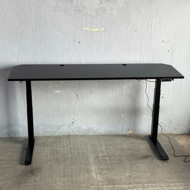 Bàn Gaming nâng hạ chiều cao 200x60cm gỗ tràm FLD035