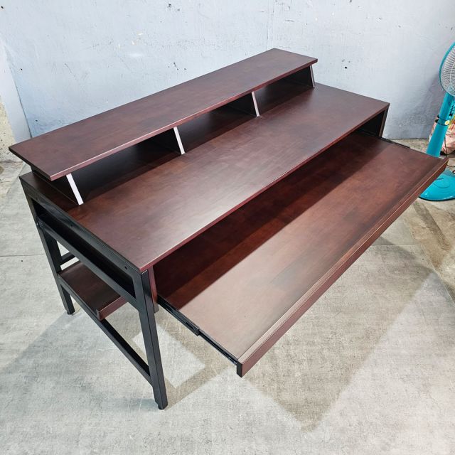 Bàn phòng thu Studio 150x70cm gỗ cao su SD68032