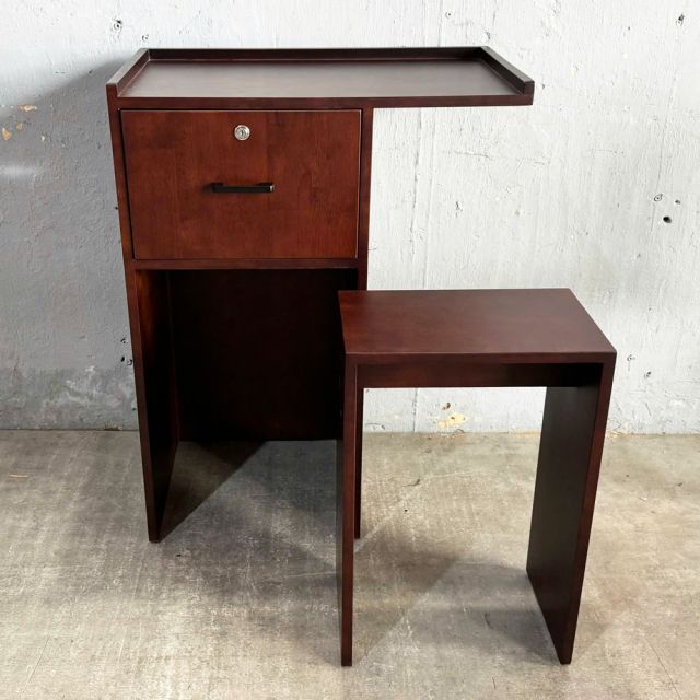Bộ bàn ghế makeup 70x40cm gỗ cao su BTD68077