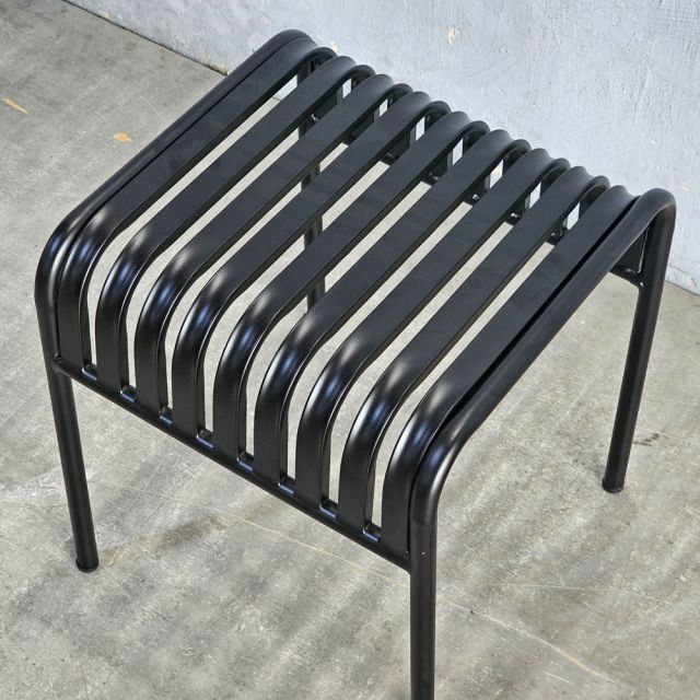 Ghế đôn ngoài trời 40x40cm sắt sơn tĩnh điện GNT006