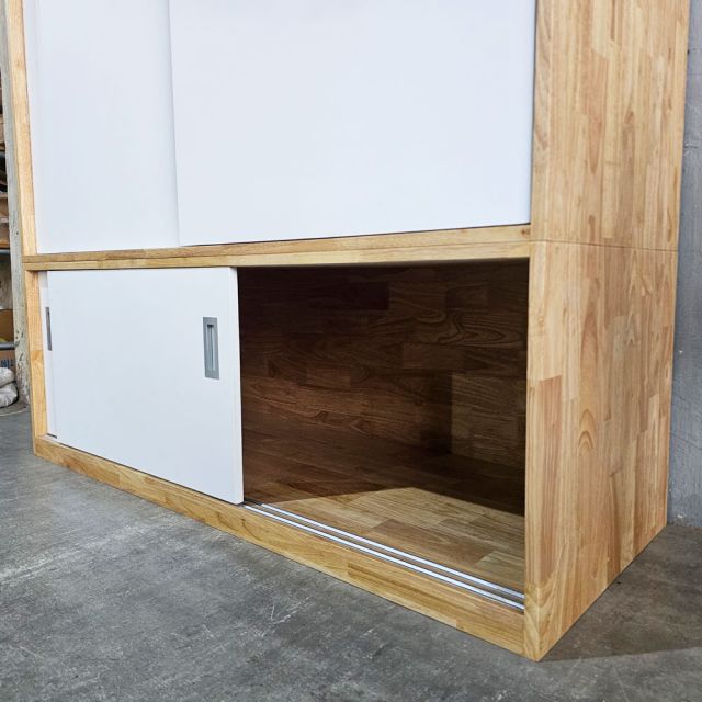 Tủ quần áo 2 cánh cửa trượt 140x55x200cm gỗ cao su TQA68076