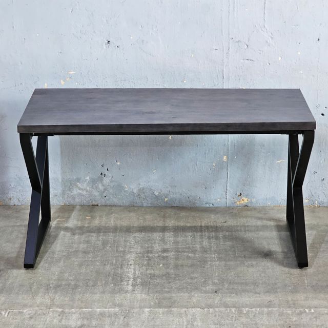 Bàn làm việc 140x70cm gỗ thông chân hệ KConcept HBKC058