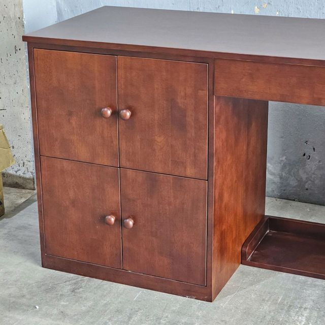 Bàn làm việc 2 ngăn tủ 200x55x78cm gỗ cao su BD68147