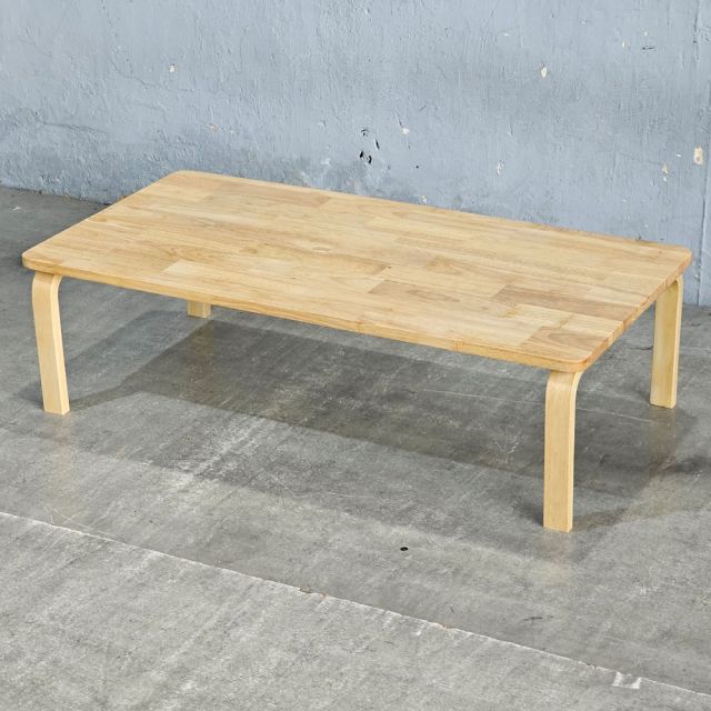 Bàn mầm non chữ nhật 100x50x28cm gỗ cao su KGD046