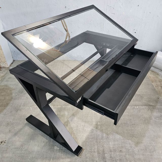 Bàn vẽ kiến trúc 130x75x75cm gỗ cao su DD68013 Bàn vẽ kiến trúc 130x75x75cm gỗ cao su DD68013