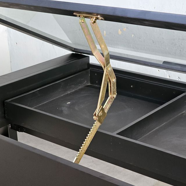 Bàn vẽ kiến trúc 130x75x75cm gỗ cao su DD68013 Bàn vẽ kiến trúc 130x75x75cm gỗ cao su DD68013