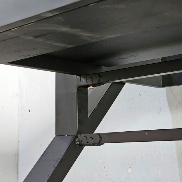 Bàn vẽ kiến trúc 130x75x75cm gỗ cao su DD68013 Bàn vẽ kiến trúc 130x75x75cm gỗ cao su DD68013