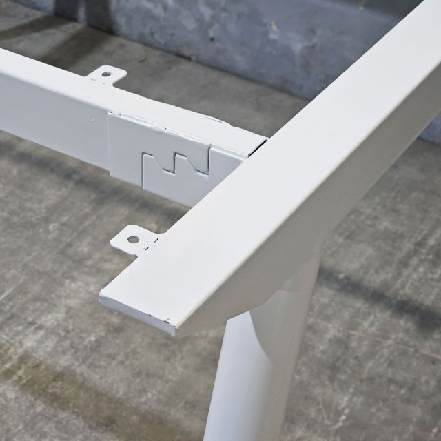 Chân bàn sắt hệ CONE Concept 120x120 lắp ráp HCCO011 Chân bàn sắt hệ CONE Concept 120x120 lắp ráp HCCO011