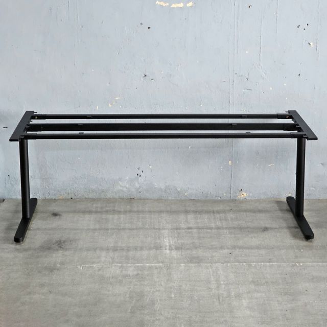 Chân sắt lắp ráp cho bàn 200x80cm hệ TIO HCTO017