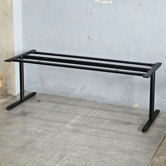 Chân sắt lắp ráp cho bàn 200x80cm hệ TIO HCTO017
