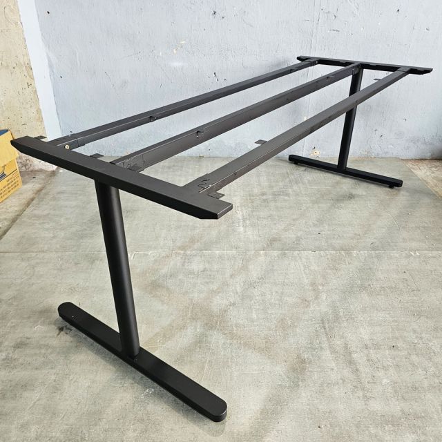 Chân sắt lắp ráp cho bàn 200x80cm hệ TIO HCTO017