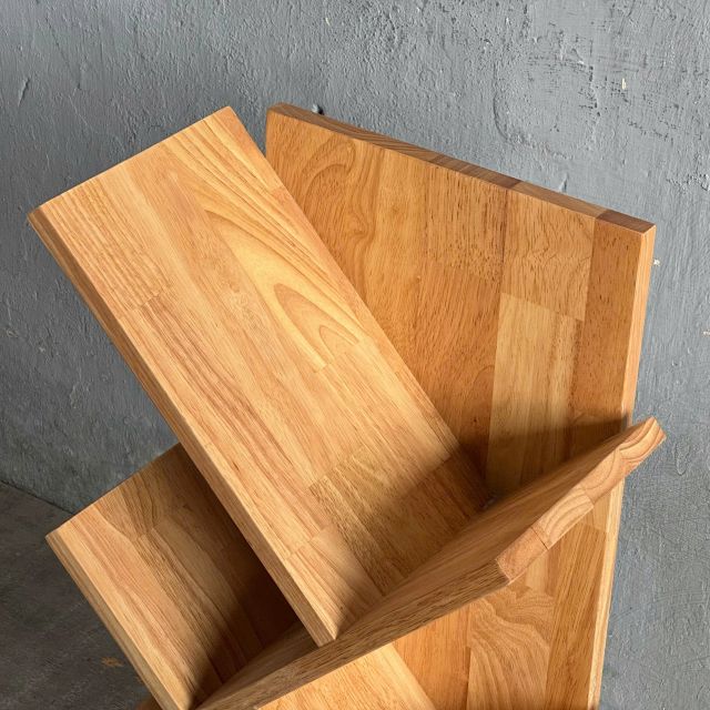 Kệ sách mini để bàn hình nhánh cây gỗ cao su KS68008