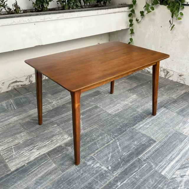Bàn ăn Ashley 120x80cm gỗ cao su BA68288