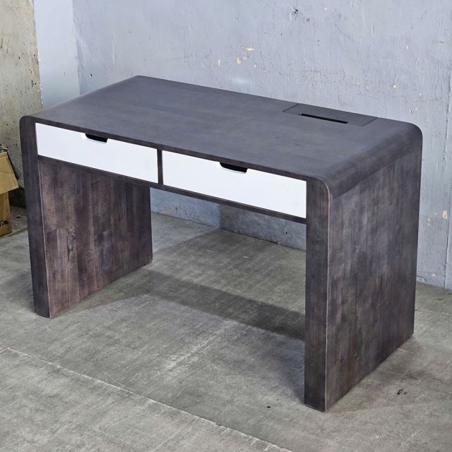 Bàn có ngăn kéo 120x60cm gỗ cao su BD68163