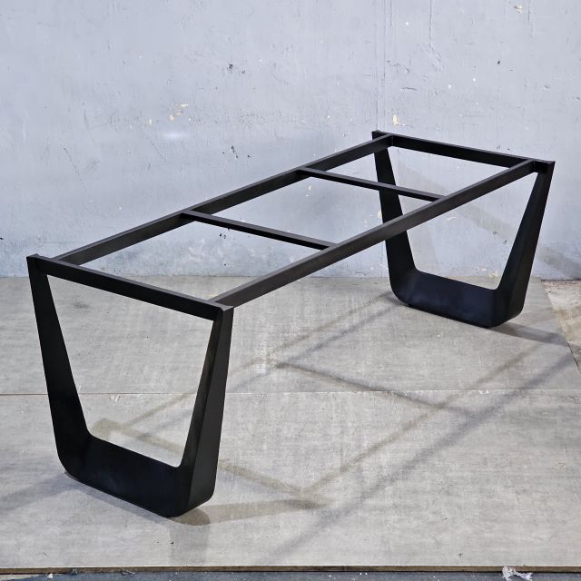 Chân sắt lắp ráp cho bàn ăn 200x80cm sơn tĩnh điện CHB68082