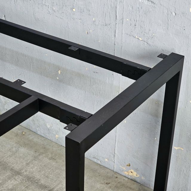 Chân sắt lắp ráp cho bàn góc L 150x150cm hệ Rectang HCRT045