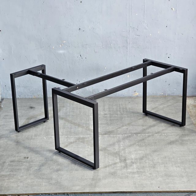 Chân sắt lắp ráp cho bàn góc L 150x150cm hệ Rectang HCRT045
