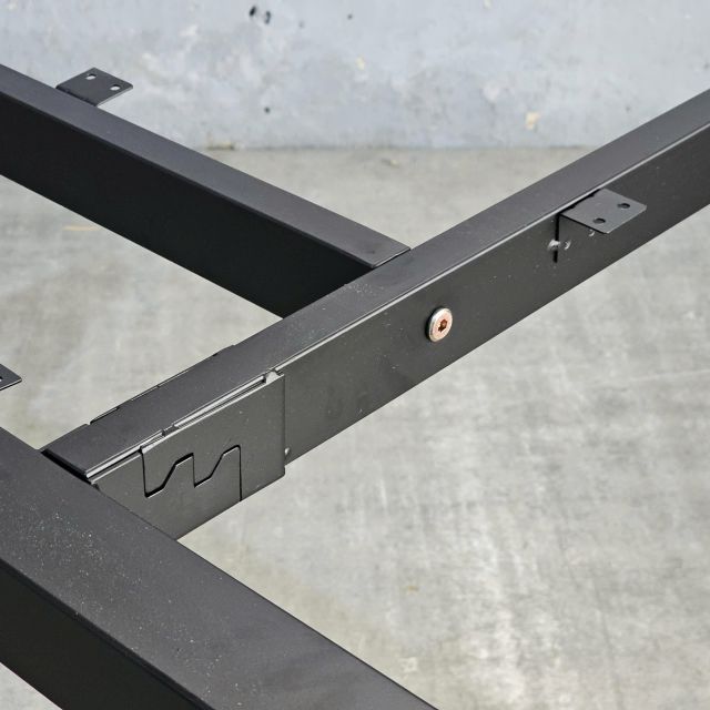 Chân sắt lắp ráp cho bàn góc L 150x150cm hệ Rectang HCRT045
