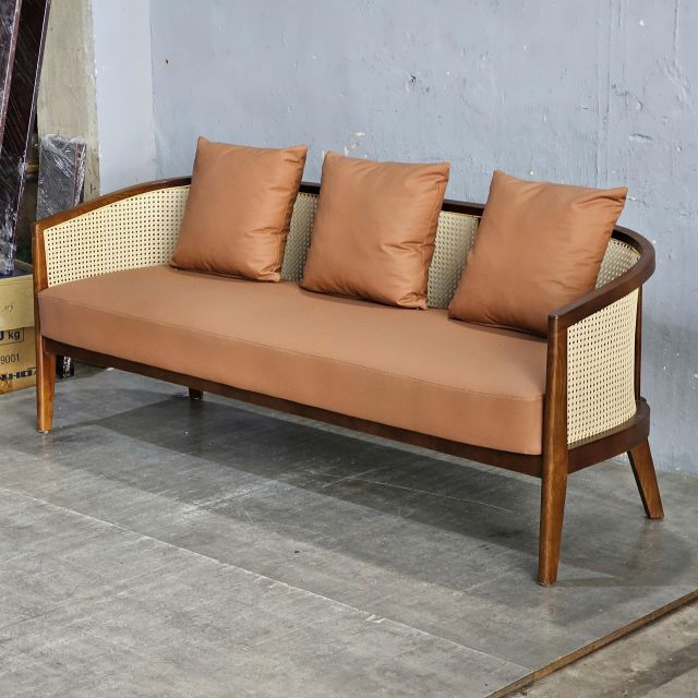 Ghế sofa băng Harvey 1m8 gỗ Ash lưới mây bọc vải SFB68090