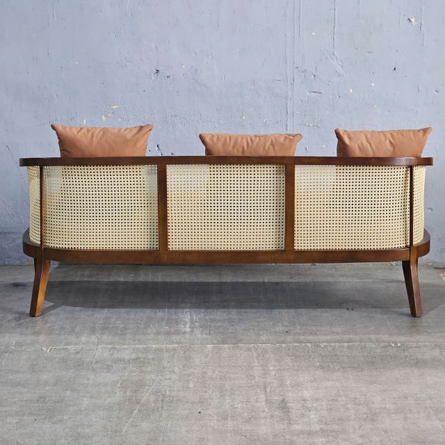 Ghế sofa băng Harvey 1m8 gỗ Ash lưới mây bọc vải SFB68090