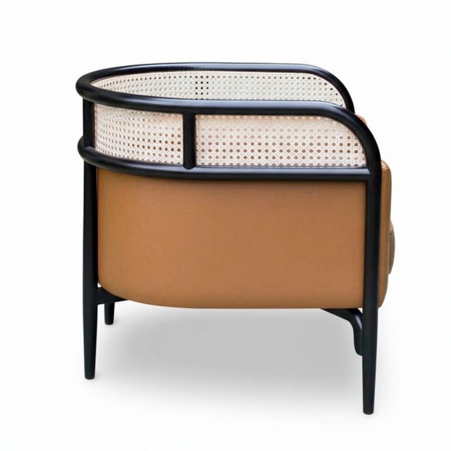 Ghế sofa đơn Targa bọc da Si gỗ Ash GSD68112