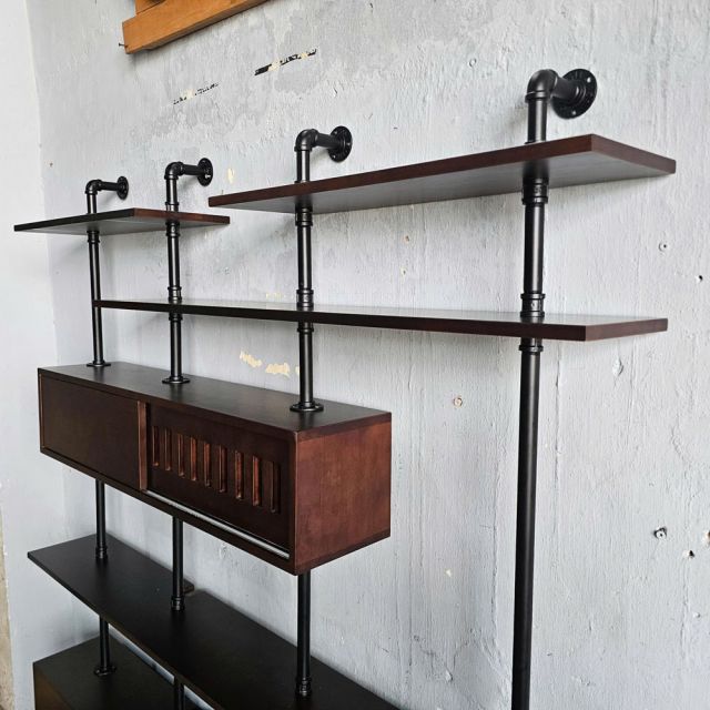 Hệ kệ ống nước áp tường 180x25x200cm gỗ cao su PPF025