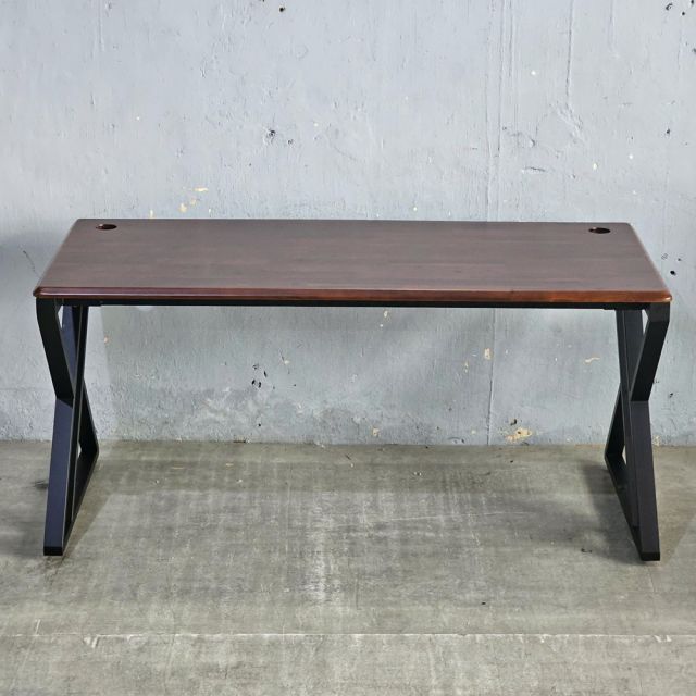 Bàn làm việc 160x70cm gỗ tràm chân chữ X GD68109