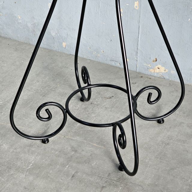 Chân sắt cho cafe 60x60cm uốn cong nghệ thuật CHBCF054 Chân sắt cho cafe 60x60cm uốn cong nghệ thuật CHBCF054