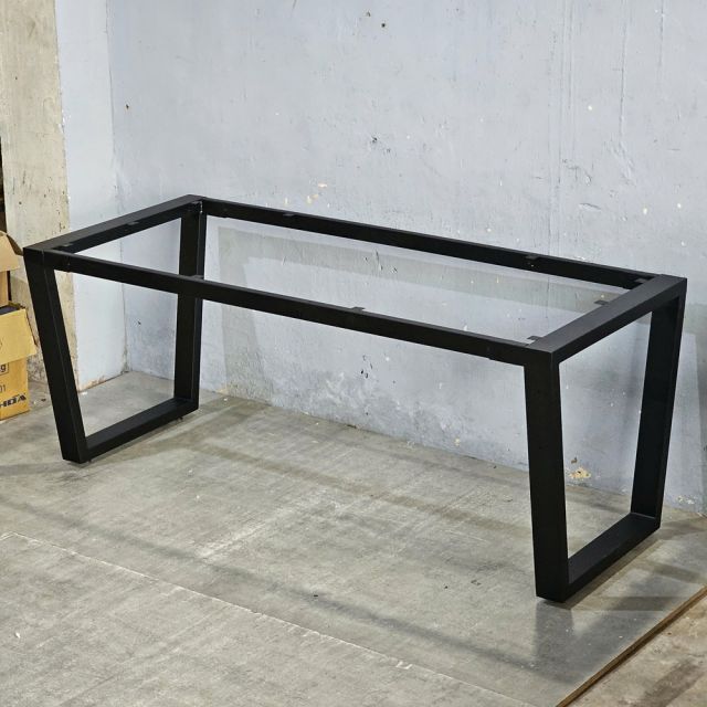 Chân sắt lắp ráp cho bàn 180x80cm sơn tĩnh điện CHB68083