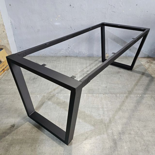 Chân sắt lắp ráp cho bàn 180x80cm sơn tĩnh điện CHB68083